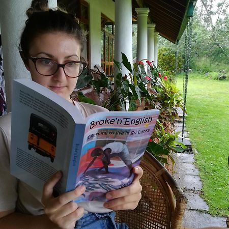 Bed and Breakfast Jungle Tide Канди Экстерьер фото