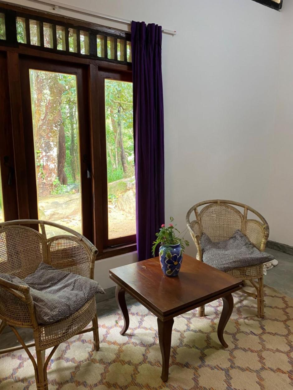 Bed and Breakfast Jungle Tide Канди Экстерьер фото